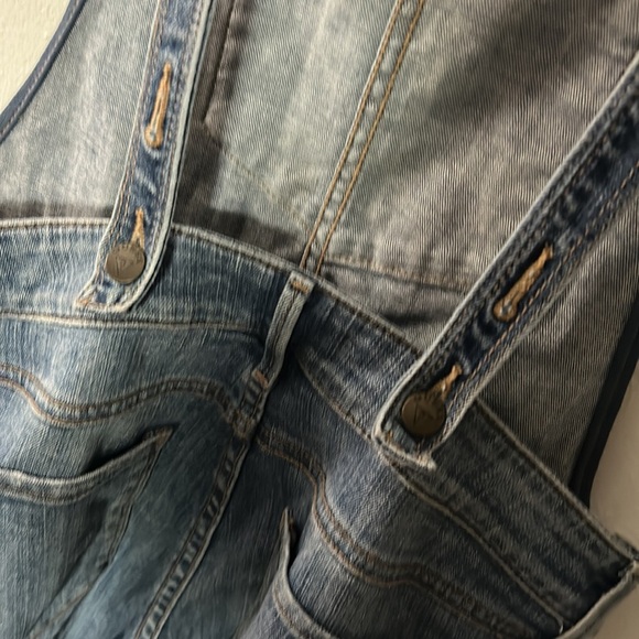 Used Guess Distressed Overalls Size 25 - Picture 5 of 6